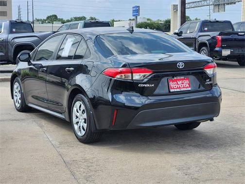 2024 Toyota Corolla Hybrid LE