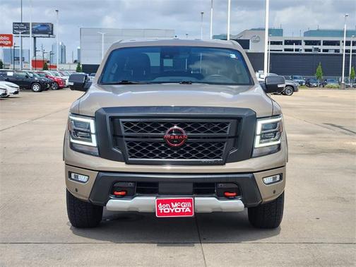 2024 Nissan Titan PRO-4X