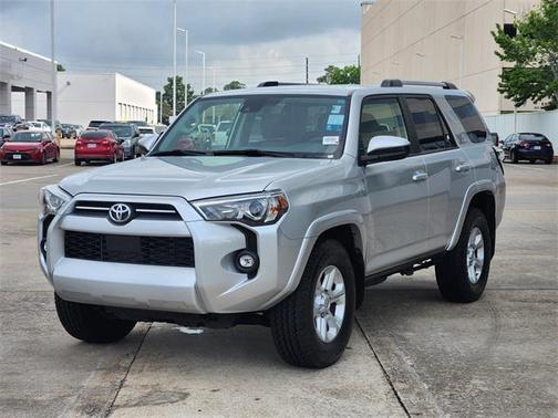 2024 Toyota 4Runner SR5