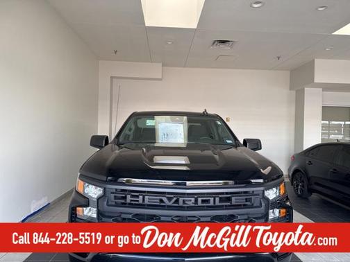 2023 Chevrolet Silverado 1500 Custom