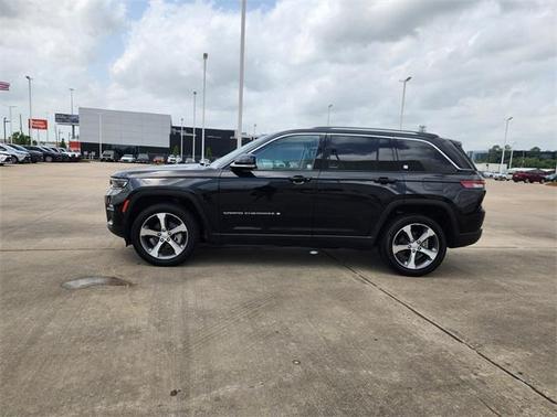 2023 Jeep Grand Cherokee Limited X