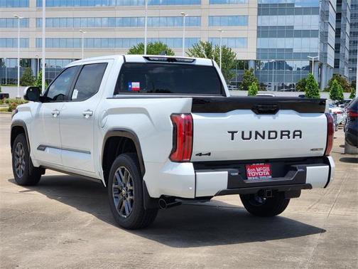 2025 Toyota Tundra Hybrid Platinum