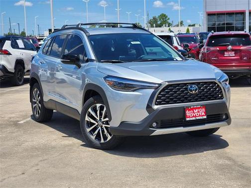 2025 Toyota Corolla Cross XLE