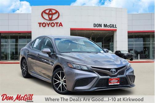 2024 Toyota Camry SE