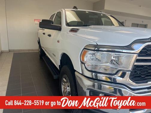 2021 RAM 2500 Tradesman Crew Cab 4x4 8' Box