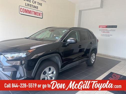 2019 Toyota RAV4 LE