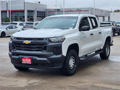 2023 Chevrolet Colorado WT