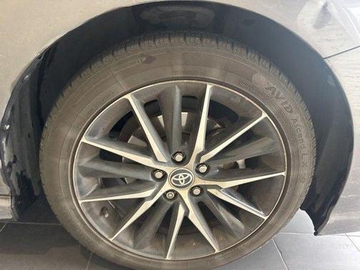 Predawn Gray Mica 2022 Toyota Camry SE