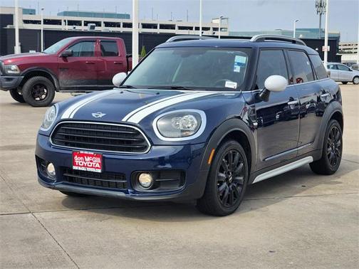 2017 MINI Countryman Cooper
