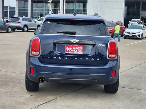 2017 MINI Countryman Cooper