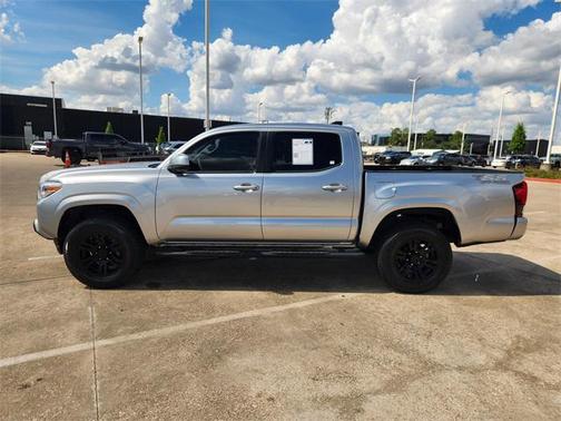 2022 Toyota Tacoma SR