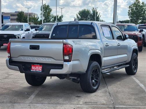 2022 Toyota Tacoma SR