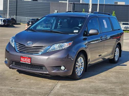 2015 Toyota Sienna XLE