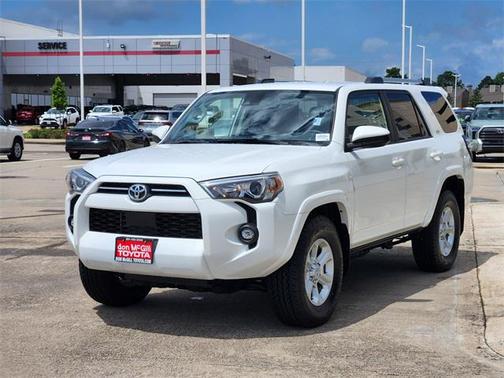 2024 Toyota 4Runner SR5