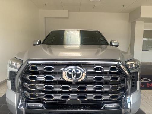 2024 Toyota Tundra Platinum