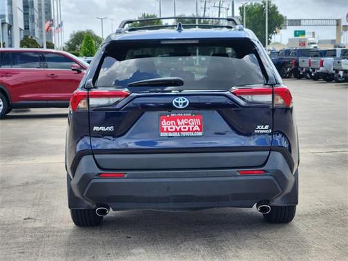 2024 Toyota RAV4 Hybrid XLE
