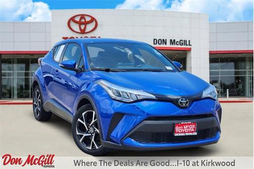 2022 Toyota C-HR XLE