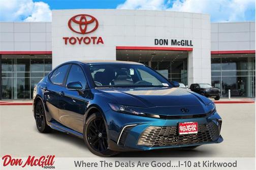 2026 Toyota Camry SE