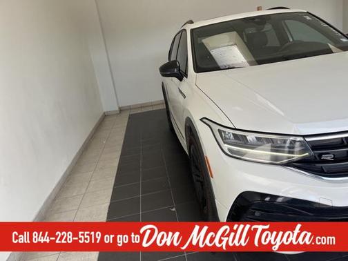 2023 Volkswagen Tiguan 2.0T SE R-Line Black