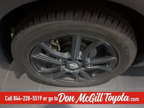 2021 Nissan Kicks SR