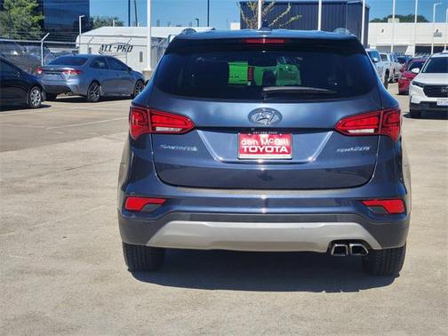 2017 Hyundai Santa Fe Sport 2.0L Turbo