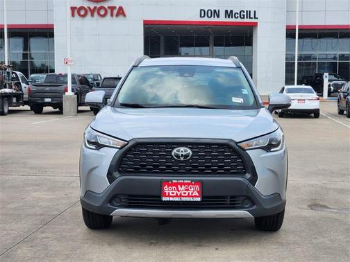 2022 Toyota Corolla Cross LE