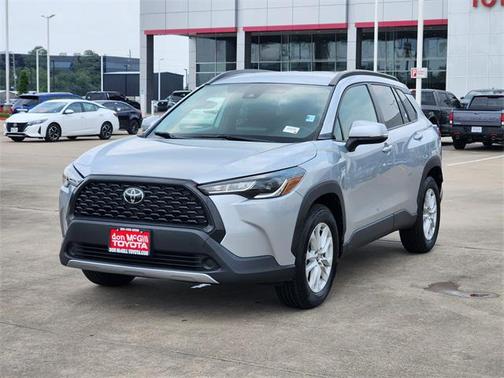 2022 Toyota Corolla Cross LE