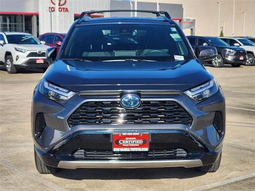 2024 Toyota RAV4 Hybrid SE