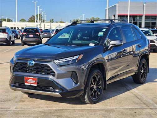 2024 Toyota RAV4 Hybrid SE