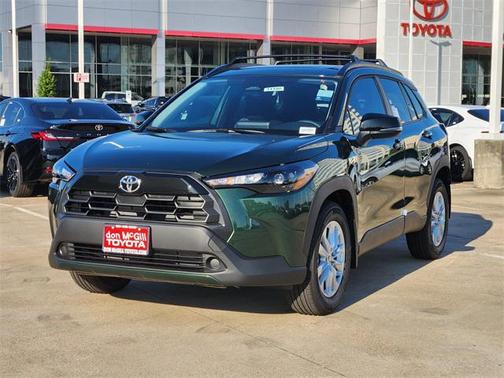 2026 Toyota Corolla Cross LE