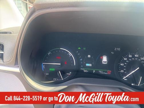 2025 Toyota Sienna XLE