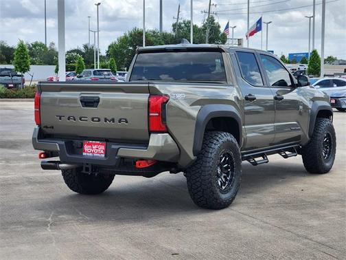 2025 Toyota Tacoma TRD Off Road