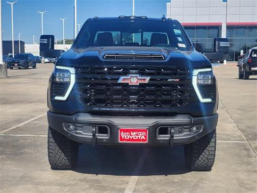 2025 Chevrolet Silverado 2500 4WD Crew Cab Standard Bed ZR2