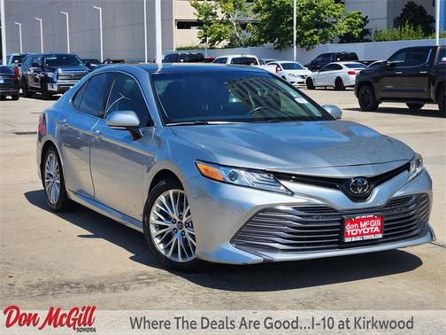 2018 Toyota Camry XLE