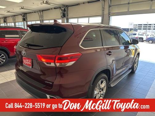 2017 Toyota Highlander Limited