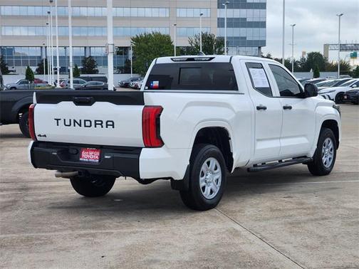 2025 Toyota Tundra SR
