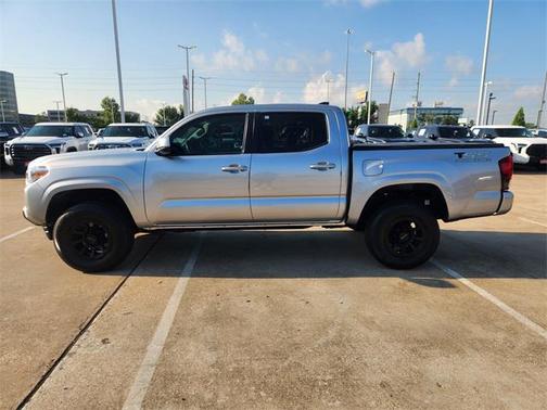 2023 Toyota Tacoma SR