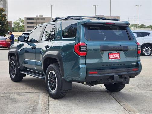 2025 Toyota 4Runner TRD Off Road Premium