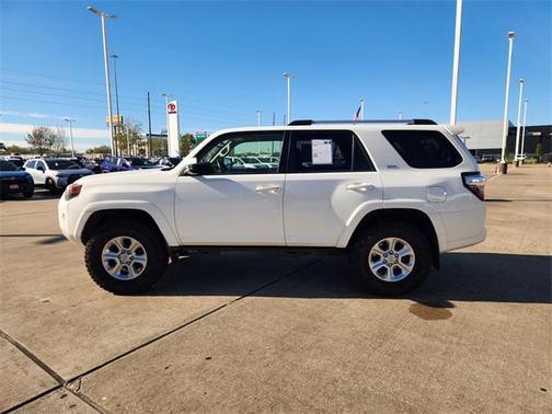 2021 Toyota 4Runner SR5