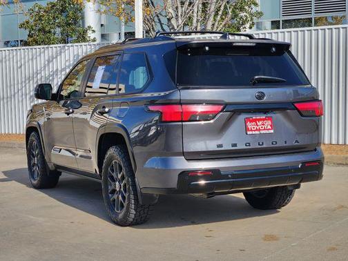 2024 Toyota Sequoia Platinum