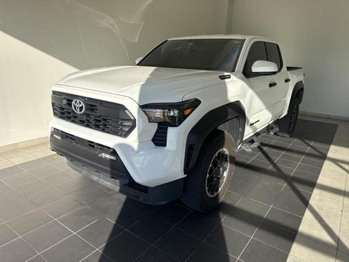 2025 Toyota Tacoma Hybrid TRD Off Road