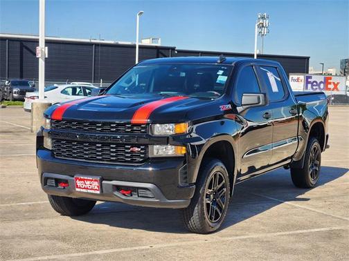 2022 Chevrolet Silverado 1500 Custom Trail Boss