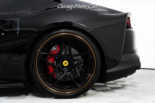 2018 Ferrari 812 Superfast Base