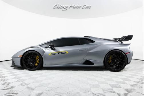2024 Lamborghini Huracan STO Coupe