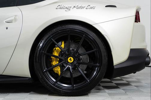 2018 Ferrari 812 Superfast Base