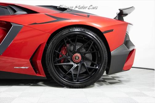 2016 Lamborghini Aventador LP750-4 Superveloce
