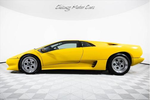 1991 Lamborghini Diablo Coupe 5.7L V12! 5-Speed Manual ONLY 4k Miles! Collector Quality!