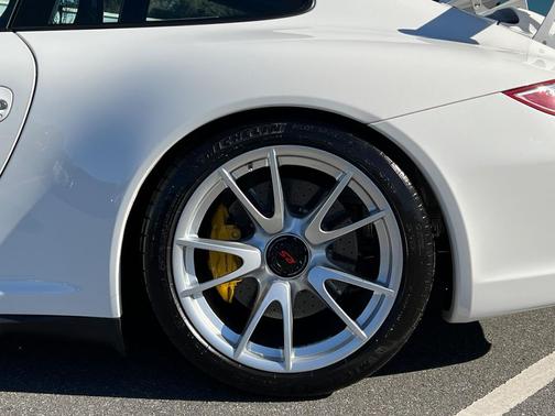 2011 Porsche 911 GT3 RS