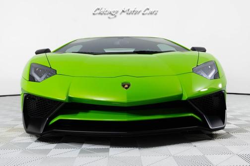2016 Lamborghini Aventador LP750-4 Superveloce