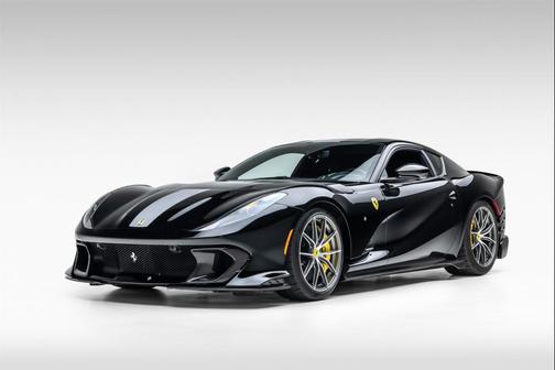 2022 Ferrari 812 Competizione Coupe LOADED w/Carbon Fiber! Only 950 Miles! Full PPF! RARE!